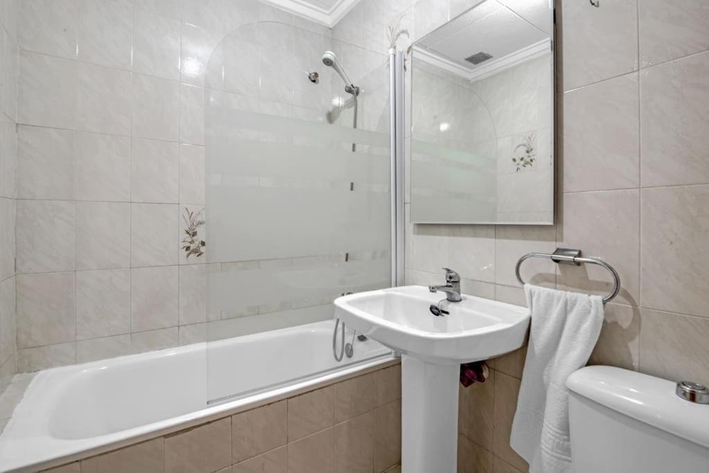 Luxe Apartment, Chill Out, Beach 10 Min Alicante Eksteriør bilde